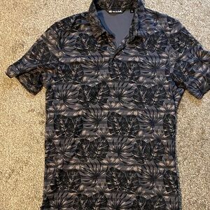 Travis Mathew Black and Gray Patterned Polo